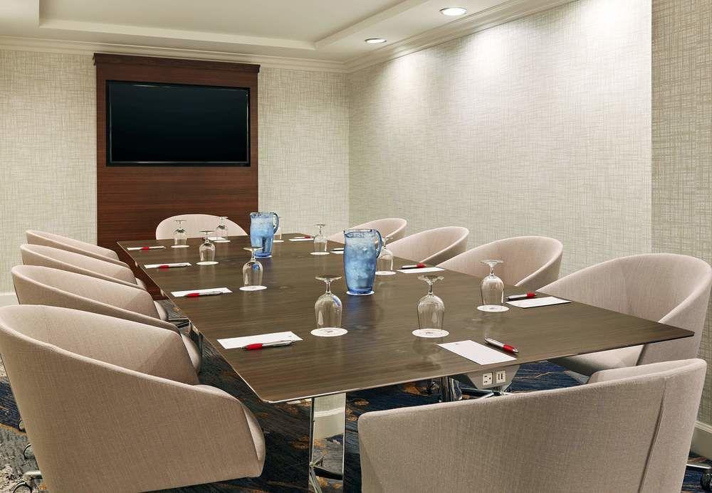 Warner Center Marriott Woodland Hills