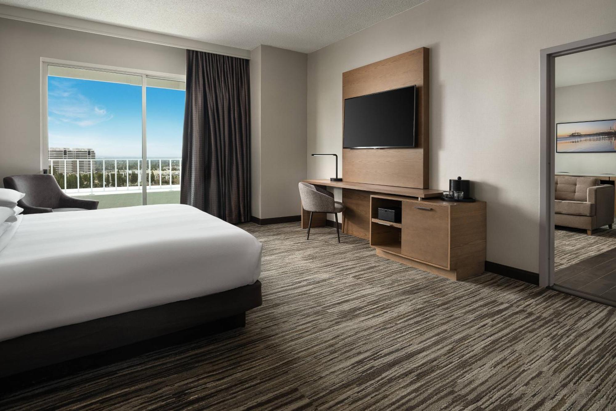 Warner Center Marriott Woodland Hills