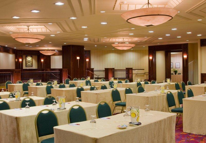 Warner Center Marriott Woodland Hills